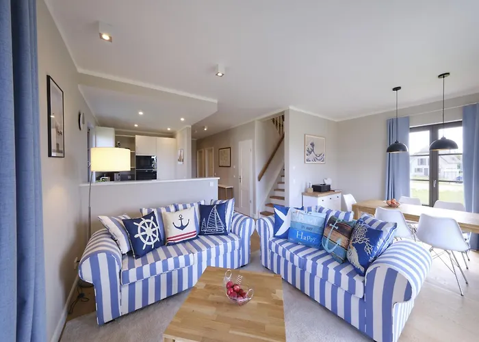 Reetland Am - Premium Reetdachvilla Mit 3 Schlafzimmern, Sauna Und Kamin H21 Dranske